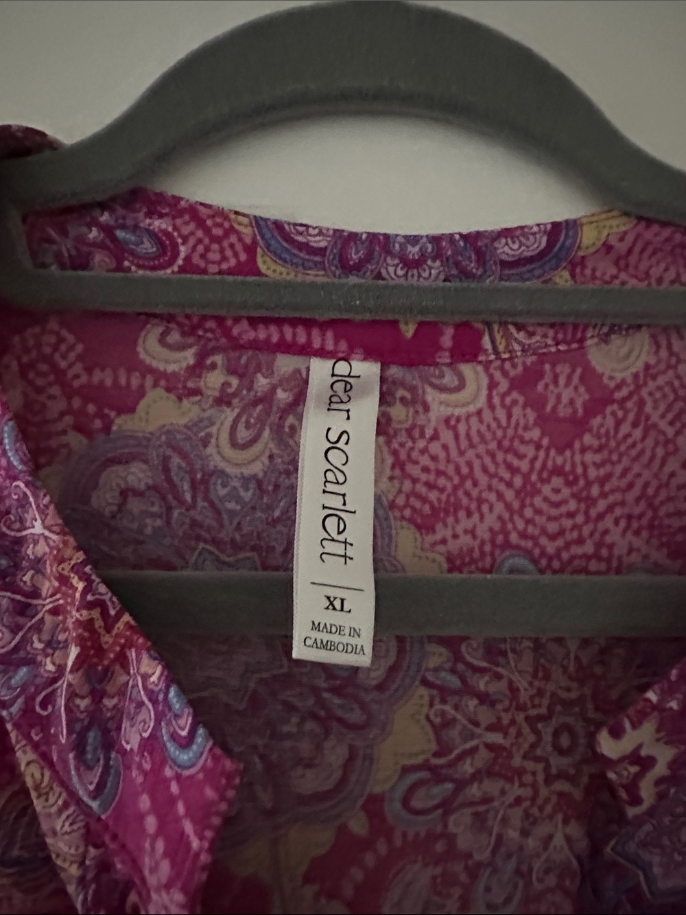 Plus-Size Pink Floral Medallion V-Neck Tunic - Picture 2 of 4
